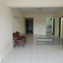 Freehold/Low Floor/Unblocked view/Basic Unit/Strategic Loc/Best Deal
