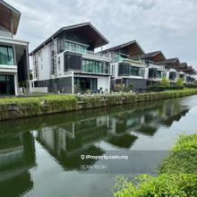 Senibong Cove Isola Grandeur 3 Storey Bungalow Fully Renovated Furnish