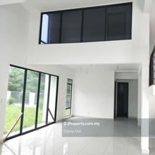 2.5 Storey End Lot Brand New T T D I Grove Kajang
