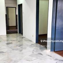 Shop/Office apartment at Pusat Bandar Puchong, Near LRT