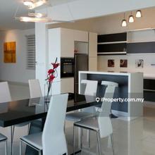 Gurney Paragon For Rent