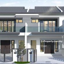 Rumah Teres Dua Tingkat di Tanjung Piandang Perak