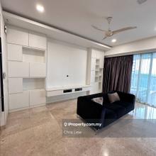 Summerscape big unit with big balcony, jacuzzi, four bedrooms