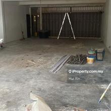 1st floor light industrial unit for rent 