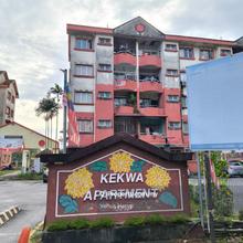 Kekwa Apartment