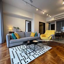 Well Maintained Unit Ready To Move In