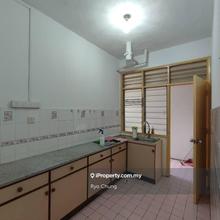 Cheap! Apartment for Rent! rm1500 only! Nearby LRT