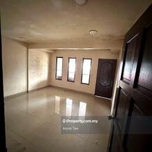 Megah Ria/ 2 Storey Low Medium Cost/ Intermediate Lot/ Renovated