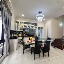 Canal Garden South Horizon Hills Three Storey Cluster for sale