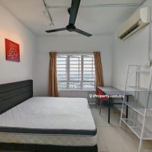 Female Master Room Near Mrt Kota Damansara Casa Residenza