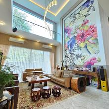 Double Volume Ceiling I Installed Lift I Pool I Security