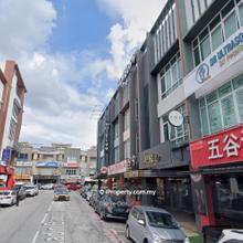 Radin Bagus Sri Petaling Shoplot For Rent 