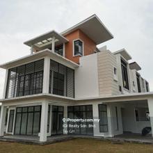 3 Storey Corner House Emerald @ TTDI Alam Impian, Alam Impian