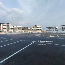 Ikon@ Centrio Brand New Shop Ground Floor Facing Dataran For Rent 