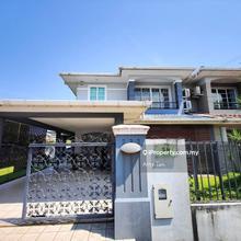 Semi Detached House at Richmond Hills (near Green Heights) for Sale