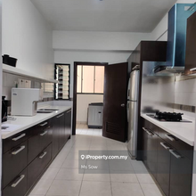 Nadia Parkfront condo unit for sale