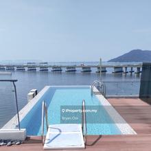 Light Collection Townhouse come with Private Swimming Pool