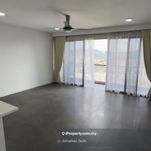 KL Taman Melawati Serini Condo 5 Room Conner Unit For Sales