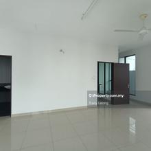 Terrace house for Sale