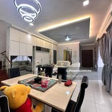 Three Storey Cluster @ Fully Furnished Renovated Unit 