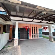 Taman Yarl Taman OUG Taman Kinrara Sri Petaling Kuchai Lama