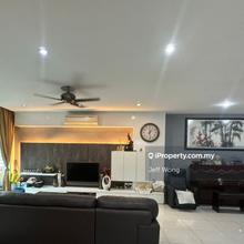 2.5 storey Zero lot Bungalow @ USJ Heights