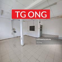 Juru main road commercial shop for rent! Can use as Foreign workers 