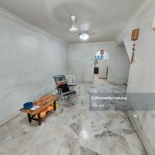 Well Kept Sri Petaling Double Storey Terrace House