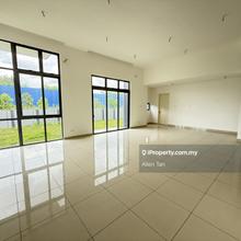 Super Cheap 3 Storey Corner Semi-D for Sale at Broadleaf Residences