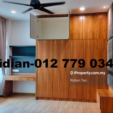 Beautifully Renovated Cluster Semi D in Canary Garden Klang for Sale!