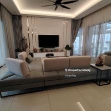 Good Condition 3 Storey Bungalow Fully Renovated