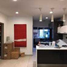 2.5 Storey @ Freehold @ Fully Extended @ Fully renovated 