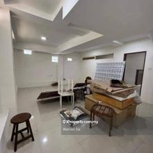 2.5 Storey Corner House For Sale At Helston Height