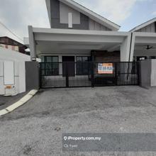 Semi detached House at Lahat Mines Resort. Standard & Never occupied 