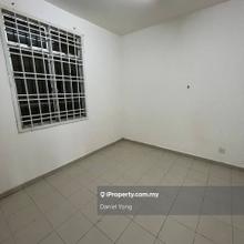 Austin Perdana Lake View Suite - High Floor - Partially Furnished