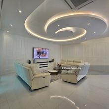 Super Nice, Swimming Pool, Fully Renovated, 3 Storey Bungalow