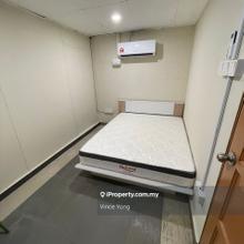 Master Room attach Private Toilet for Rent near Masjid Jamek LRT 