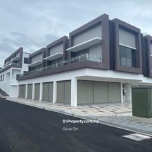 Seremban 2 Brand New Shop End Lot For Rent at Ikon @ Centrio