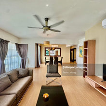 Saujana Specialist - actual photos, tip top condition.