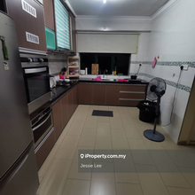 Fully furnished , Walking distance to beach