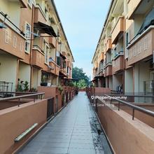 Damansara Jaya house for Sale 