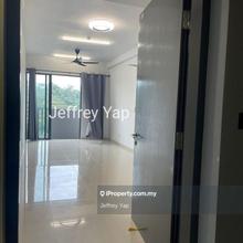 Amani Residences@ Bandar Puteri Puchong  (Partly Furnished)