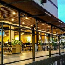 Limited 4 Story Shop with Hotel Business for Sale !!