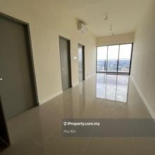 No block view , New unit not tenanted before, 2 side by side parking