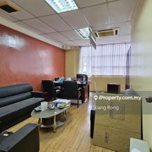 1st Floor Corner Office For Rent @Desa Pandan, Kuala Lumpur 