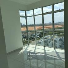 D' Lagoon Luxury Apartment @ Nice lake view