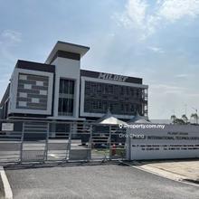Limited Sepang 1 Acre Corner Detached Factory For Sale
