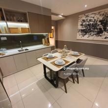 Damansara Luxury Big Layout Condo