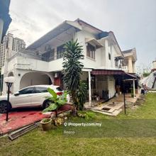 Spacious & Private Semi in Jalan St Thomas, Jalan Ipoh. 