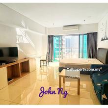 City Living at Its Best : Studio in Mercu Summer Suites!